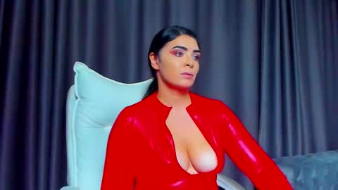 Snapshot of devashaqueen chatting on 09/23/25, 07:55 Devasha online show from 09/23/25, 07:55