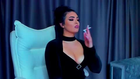 Snapshot of devashaqueen chatting on 09/25/25, 06:17 Devasha online show from 09/25/25, 06:17