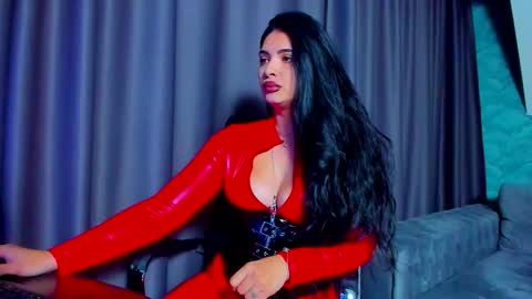 Snapshot of devashaqueen chatting on 11/24/25, 07:08 Devasha online show from 11/24/25, 07:08