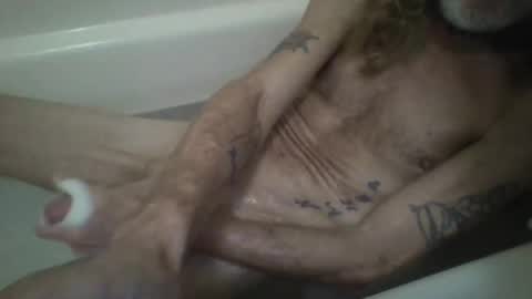 Snapshot of deviilanse chatting on 12/21/25, 11:28 deviilanse online show from 12/21/25, 11:28