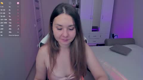 Snapshot of devil_mixie chatting on 11/29/25, 03:53 devil_mixie online show from 11/29/25, 03:53