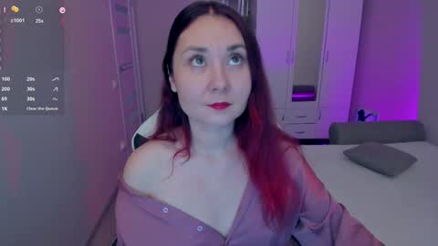 Snapshot of devil_mixie chatting on 12/20/25, 02:46 devil_mixie online show from 12/20/25, 02:46