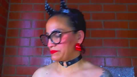 devil_taylorx online show from 07/28/26, 07:39