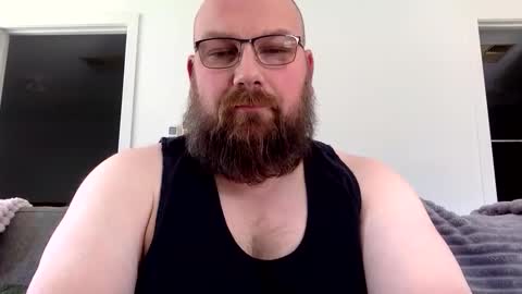 Snapshot of devilwings2 chatting on 10/10/25, 04:44 devilwings2 online show from 10/10/25, 04:44