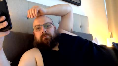 Snapshot of devilwings2 chatting on 10/13/25, 07:41 devilwings2 online show from 10/13/25, 07:41