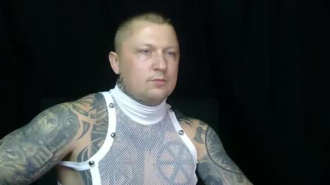 Snapshot of devilwithtats chatting on 04/30/26, 11:16 Lucian online show from 04/30/26, 11:16