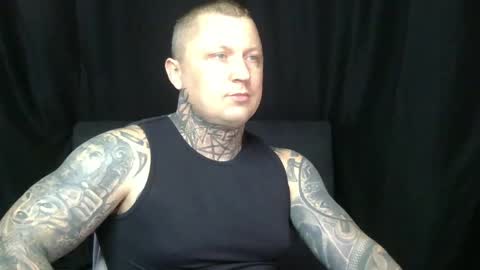 Snapshot of devilwithtats chatting on 05/19/26, 11:38 Lucian online show from 05/19/26, 11:38