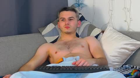 devin_ho online show from 12/26/24, 10:48