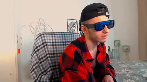 devin_ho online show from 02/23/25, 12:19