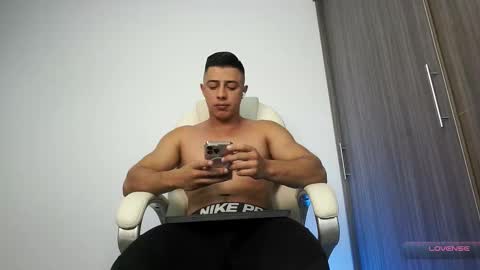 Devin Hunter online show from 01/14/26, 01:00