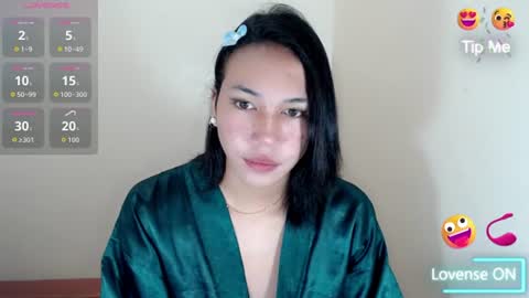 devine_glorymocha online show from 06/26/26, 06:07