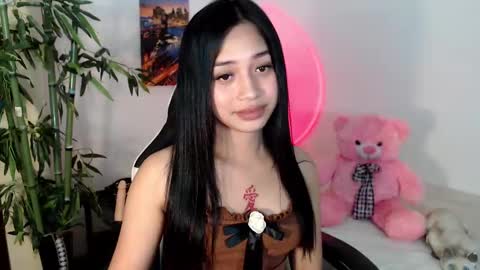 Snapshot of devine_goddessx chatting on 02/06/25, 06:13 Devine Greyson online show from 02/06/25, 06:13