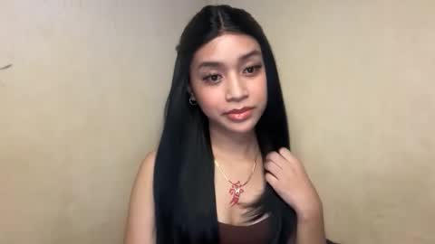 Snapshot of devine_goddessx chatting on 11/09/25, 02:10 Devine Greyson online show from 11/09/25, 02:10