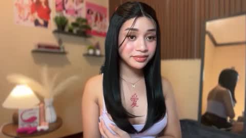 Snapshot of devine_goddessx chatting on 02/09/26, 08:13 Devine Greyson online show from 02/09/26, 08:13