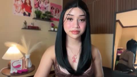 Devine Greyson online show from 03/18/26, 10:51