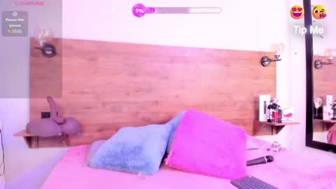 Snapshot of devoraevanss1 chatting on 11/22/25, 09:14 Mrs Devora online show from 11/22/25, 09:14