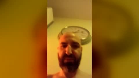 Snapshot of devotermuenchen87 chatting on 07/15/26, 12:16 devotermuenchen87 online show from 07/15/26, 12:16