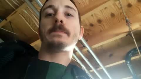 Snapshot of devour112376 chatting on 01/12/25, 01:27 DeVour online show from 01/12/25, 01:27