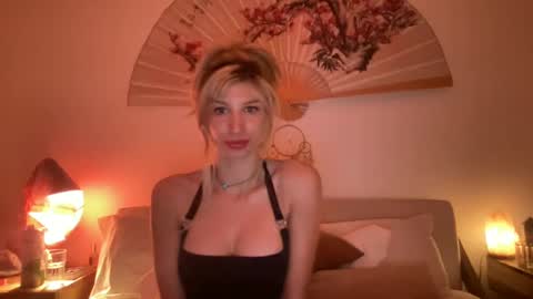 Snapshot of devyy333 chatting on 01/28/25, 09:41 devyy333 online show from 01/28/25, 09:41