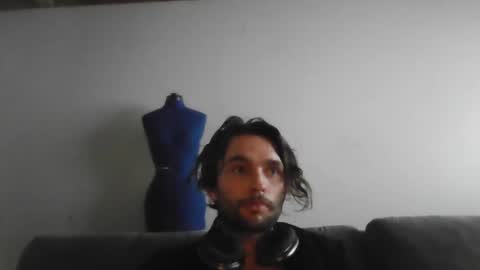 Snapshot of devyy333 chatting on 02/01/26, 03:32 devyy333 online show from 02/01/26, 03:32