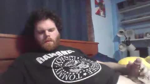 Snapshot of dew214 chatting on 11/10/25, 08:19 dew214 online show from 11/10/25, 08:19