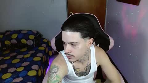 Snapshot of deymon_420 chatting on 12/04/25, 07:06 Deymon online show from 12/04/25, 07:06