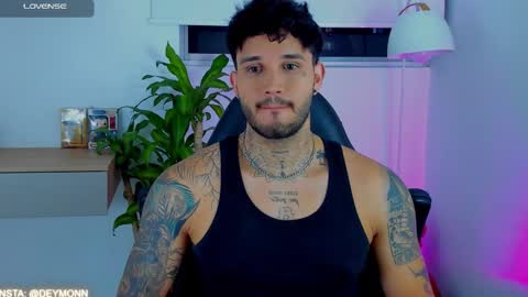 Snapshot of deymon_scott chatting on 01/15/26, 11:41 JULIAN online show from 01/15/26, 11:41