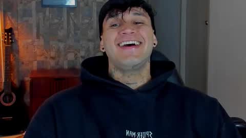 Snapshot of deymon_scott chatting on 02/27/26, 11:05 JULIAN online show from 02/27/26, 11:05