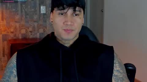 Snapshot of deymon_scott chatting on 03/03/26, 10:59 JULIAN online show from 03/03/26, 10:59