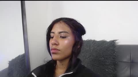 Snapshot of deysha_garncia chatting on 10/16/25, 04:30 Deysha online show from 10/16/25, 04:30