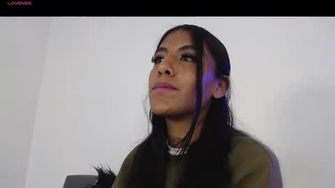 Snapshot of deysha_garncia chatting on 10/24/25, 02:35 Deysha online show from 10/24/25, 02:35