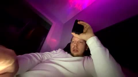 Snapshot of deznuts130 chatting on 01/27/25, 06:30 deznuts130 online show from 01/27/25, 06:30