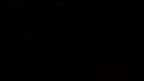 Snapshot of dfking1234 chatting on 11/11/25, 05:24 DF-travel online show from 11/11/25, 05:24