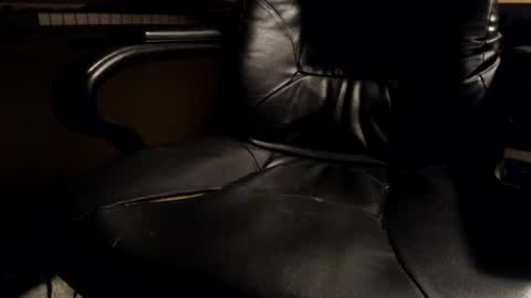 Snapshot of dfwgonewrong chatting on 07/27/26, 10:55 dfwgonewrong online show from 07/27/26, 10:55