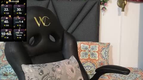 Snapshot of dharanisnisha chatting on 10/07/25, 11:57 dharanisnisha online show from 10/07/25, 11:57