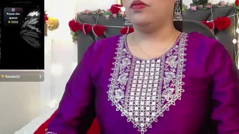 dharanisnisha online show from 04/01/26, 12:06