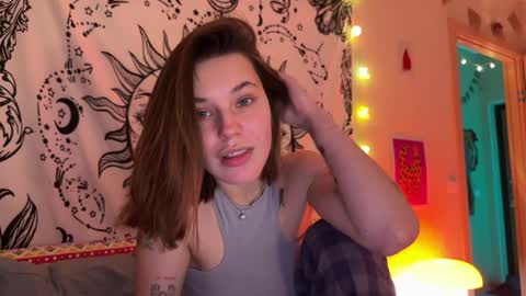 Di Alex online show from 01/11/25, 04:25