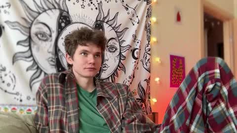 Di Alex online show from 02/13/25, 10:34