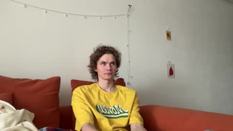 Di Alex online show from 10/19/25, 09:10