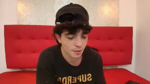   online show from 09/19/25, 11:33