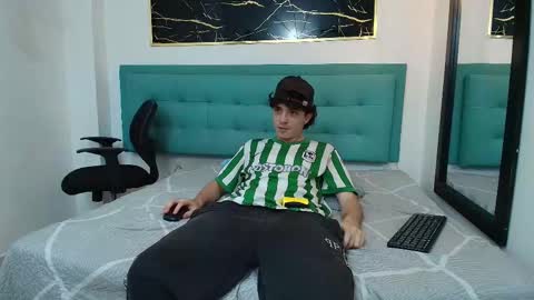   online show from 10/16/25, 08:10