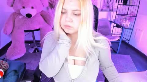 Dia online show from 12/05/25, 09:00