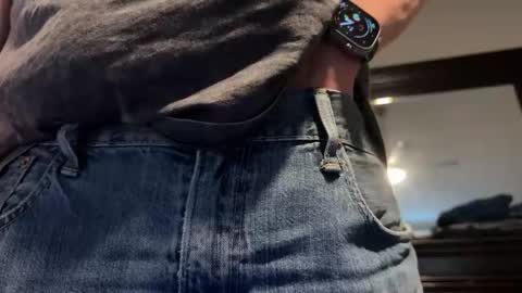 Snapshot of diag033014 chatting on 11/12/25, 10:20 diag033014 online show from 11/12/25, 10:20