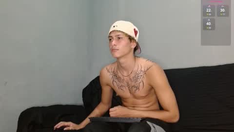 Snapshot of diago_meyer_ chatting on 10/15/25, 04:23 diago online show from 10/15/25, 04:23