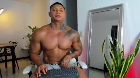 Snapshot of diagostone chatting on 01/31/25, 04:03 Diego online show from 01/31/25, 04:03