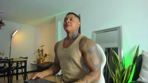 Snapshot of diagostone chatting on 02/22/25, 04:29 Diego online show from 02/22/25, 04:29