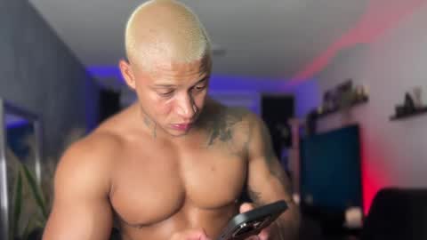 Snapshot of diagostone chatting on 10/09/25, 11:03 Diego online show from 10/09/25, 11:03