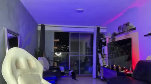 Snapshot of diagostone chatting on 11/03/25, 01:51 Diego online show from 11/03/25, 01:51