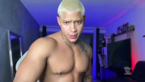 Snapshot of diagostone chatting on 11/05/25, 10:54 Diego online show from 11/05/25, 10:54