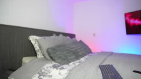 Snapshot of diagostone chatting on 11/23/25, 11:37 Diego online show from 11/23/25, 11:37